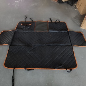 Tapis de voiture imperméable antidérapant à motif uni pour animaux de compagnie, large, pour siège arrière, avec caractéristiques de haute visibilité - Product Image 1