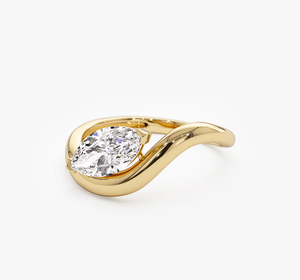 Bague de fiançailles vintage pour femme en argent plaqué or 14 carats avec diamant de laboratoire taille marquise certifié IGI - Product Image 2