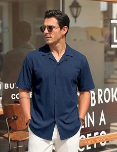 เสื้อเชิ้ตผู้ชาย Aero Textured แบบติดกระดุม แขนสั้น ทรงคิวบา น้ำหนักเบา ระบายอากาศได้ดี เหมาะสำหรับใส่ไปเที่ยวชายหาดในฤดูร้อน รุ่นปี 2026 - Product Image 3