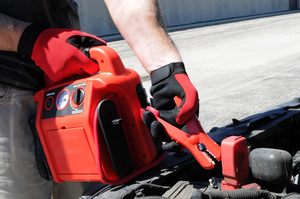 Nouveauté Industries : Gants de mécanicien en cuir pleine main, robustes, légers et haute performance pour le travail mécanique - Product Image 6