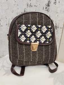 Sac messager pour femme à imprimé floral, sac à main tissé à bandoulière avec fermoir métallique, sac bandoulière pour les trajets quotidiens - Product Image 1