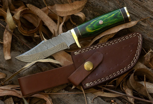 Cuchillo de Caza de Acero de Damasco Personalizado OEM, Cuchillo de Supervivencia de Hoja Fija para Bushcraft con Mango de Madera Verde y Funda de Cuero, Venta al por Mayor - Product Image 2