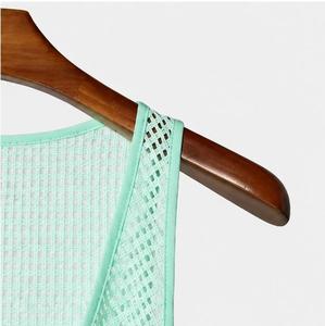 Débardeur tricoté sans manches pour homme, vert menthe, col en V, respirant, style décontracté ajouré - Product Image 3