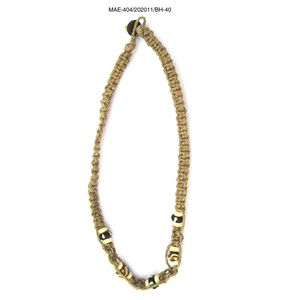 Collar bohemio de cuerda de cáñamo con cuentas de hueso negras y crema, accesorio de joyería de moda unisex a precio de mayoreo. - Product Image 2