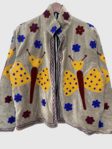 Veste en velours à col mandarin brodée à la main avec des motifs floraux, manches longues, style chic prairie, pour adultes, à porter en automne - Product Image 2