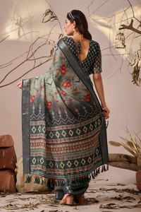 Sari de Lino y Seda Gris Elegante al por Mayor, Lujoso con Estampado Floral Digital, Traje Tradicional Indio con Borde Zari y Patrones Contrastantes - Product Image 5