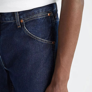 Jeans en denim délavé de qualité supérieure pour hommes, style streetwear moderne, tissu uni, écologique, séchage rapide, léger, confort décontracté - Product Image 5