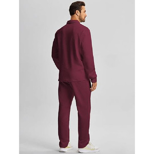 Conjunto Deportivo Personalizado de Alta Calidad para Hombre, Color Vino Tinto, Texturizado, con Cuello Camisero, Sudadera con Cierre de 1/4, Pantalones Deportivos de Tela Jacquard - Product Image 3