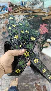 Ceintures Western Artisanales Écologiques à Boucle en Fer Tressée Faite à la Main, Motif Floral Gaufré Vintage, Accessoires de Mode - Product Image 3