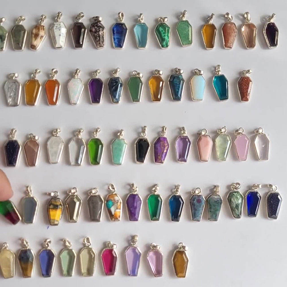 เช่นเดียวกับภาพ