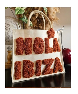 Bolso de Hombro Hecho en India, Bolso de Viaje Reutilizable, Accesorio de Playa, Bolso de Lona Hecho a Mano con Diseño de Corazón, Tamaño Personalizado - Product Image 1
