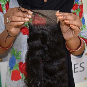 Fournisseurs non traités d'aligner les cuticules vierges indiennes Remy 7*7 Extensions de cheveux humains à double trame à fermeture ondulée - Product Image 5