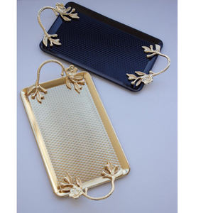 Plateau de service rectangulaire en aluminium plaqué or martelé pour la maison et les tables de mariage - Product Image 5