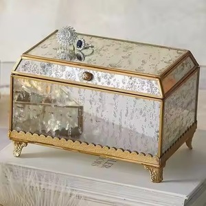 Boîte de rangement pour bijoux durable, boîte organisatrice en métal pour bagues, boucles d'oreilles, colliers, accessoires pour un usage quotidien à la maison - Product Image 1