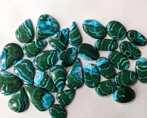 Lote de Cabujones de Crisocola y Malaquita Natural, Gemas Sueltas Pulimentadas, Formas Surtidas, Patrón Azul Verde, para Joyería - Product Image 4