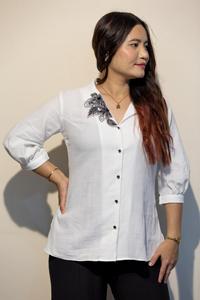 Camisa FIONA Blanca Doble Malmal Premium y Elegante para Mujer, Compre Directamente del Proveedor - Product Image 3