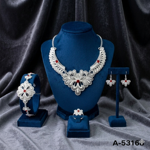 Heavy Designer Complete Jewelry Set Necklace Earrings Bracelet Ring Gold Plated Silver Zircon Link Chain Party Wear - Product Image 1