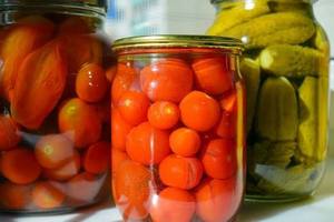 Top Selling Best Quality Made In Vietnam Wholesale Price Delicious <b>Pickled</b> Tomatoes Mason <b>Jar</b> 720ml - Product Image 5