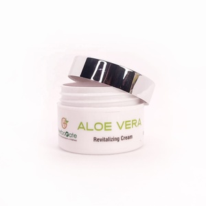 Crème revitalisante à l'aloe vera HerboGate pour tous types de peaux, utilisation de jour, crème pour le visage à base de plantes, crème revitalisante à l'aloe vera - Product Image 1