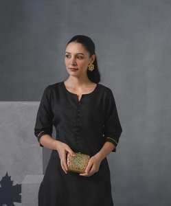 Bolso de mano de latón con cadena y grabado, precio razonable, tacto premium, accesorios de boda para mujer con opción OEM/ODM - Product Image 5