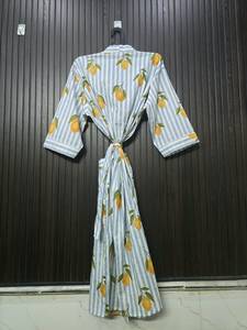 เสื้อคลุมผู้หญิงลายทางพิมพ์ลายมะนาวแขนสามส่วนคอวีผ้าฝ้ายนุ่มสวมใส่สบายในฤดูร้อน - Product Image 6