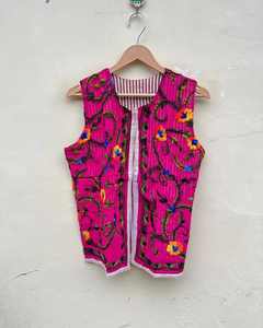 Gilet brodé Phulkari fait main, veste traditionnelle punjabi bohème pour femmes, style vintage, veste brodée Phulkari - Product Image 5