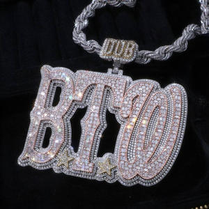 Pendentif personnalisé Trisha Jewels LP00582 avec lettre BTW, Moissanite, Argent Sterling 925, Rhodium, Or Rose, Certifié GIA, Style Hip Hop Givré - Product Image 1