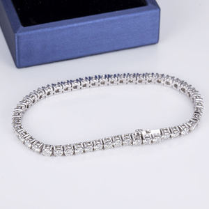 Bracelet tennis en argent 925 pour femme, serti de diamants taille princesse, style classique, plaqué rhodium, bijoux de mariage - Product Image 1