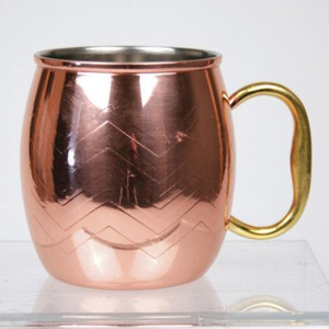 Taza Moscow Mule de cobre martillado hecha a mano con asa de latón, precio de fábrica, perfecta para cócteles y cerveza, suministro para bares. - Product Image 1