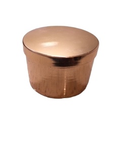 Portavelas Cilíndrico de Metal Color Oro Rosa, Hecho a Mano, con Grabado Impreso, para Decoración del Hogar y Ocasiones Navideñas - Product Image 2