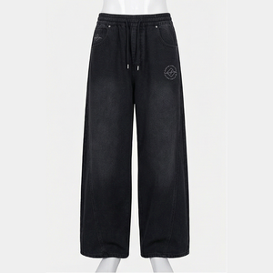Pantalon en jean taille haute coupe large délavé foncé pour homme, en coton, décontracté, coupe ample, style automne, avec logo sur le devant et poches. - Product Image 1