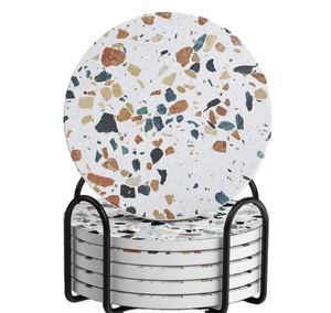 Ensemble de sous-verres en bois avec support |   Sous-verres modernes en émail écologiques et luxueux pour les cafés |   Ensemble de dessous-de-verre décoratifs pour table - Product Image 1