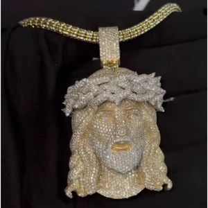 Pendentif personnalisé de luxe Jésus Hip Pop en argent sterling 925 plaqué or avec moissanite, pour homme et femme - Product Image 1