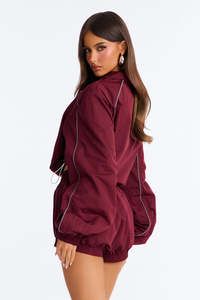 Ensemble coupe-vent léger pour femmes, couleur bordeaux, sweat à capuche et short, vêtements de sport décontractés, survêtement assorti 2 pièces, taille élastique - Product Image 2