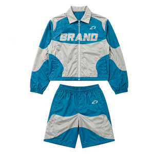Ensemble d'été personnalisé grande taille coupe-vent thermique respirant imprimé avec short et sweat à capuche pour homme – Survêtement d'entraînement personnalisable - Product Image 5