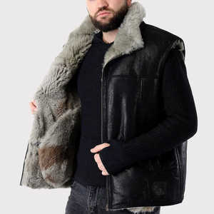 Gilet en peau de mouton sans manches fait main pour homme en noir - Product Image 3