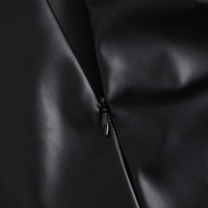 Jupes courtes vintage 100 % polyester à boutons pour femmes, mini, coupe trapèze, ajustées, avec fente latérale, vente en gros - Product Image 5