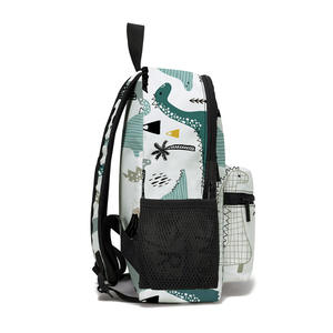 Bolsa Deportiva Blanca Rongtoo Club con Logotipo Bordado y Correa Ajustable Modelo TTW-SB-00014 - Product Image 3