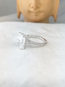 Radiant Cut Diamond <b>Ring</b> with White Gold Band – A Beautifully <b>Crafted</b> Piece, Perfect for Special Occasions and Celebrating Love - Product Image 3