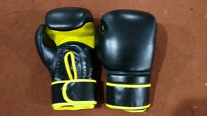 Gants de boxe en cuir de vachette avec mitaines Tailles 8oz-16oz Poignet lacé Caractéristique Entraînement sportif Équipement de fitness avec poignées - Product Image 5