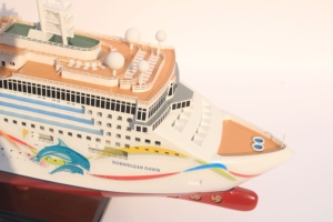 Modelo de Velero de Madera Hecho a Mano Norwegian Dawn, Forma Personalizada, Tema Oceánico, Arte Coleccionable, Decoración, Exhibición de Mesa - Product Image 4