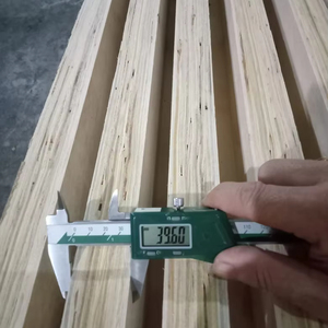 แผ่นไม้วีเนียร์เทียมสองหน้า Fomex LVL แกนไม้ยูคาลิปตัส สำหรับเฟอร์นิเจอร์ภายในอาคาร ระดับการปล่อยฟอร์มาลดีไฮด์ E2 หนา 11-120 มม. - Product Image 4