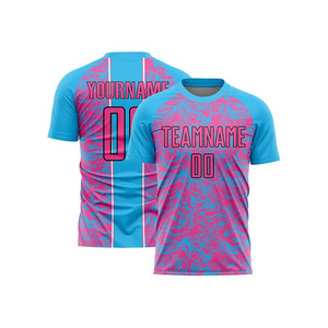 เสื้อฟุตบอลคุณภาพสูงแบบสปอร์ตสำหรับผู้ชาย แขนสั้น สีแดงดำ แห้งเร็ว ผลิตจากโพลีเอสเตอร์ 100% พิมพ์ลายด้วยเทคนิค Heat-Transfer - Product Image 3