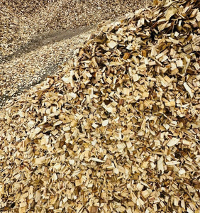 Virutas de Madera de Alta Calidad para la Fabricación de Papel, Tamaño 2-5cm, Pulpa de Madera Dura Natural - Product Image 1