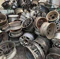 Meilleure Qualité Déchets de Jantes en Alliage d'Aluminium Blanc Argenté Espagne Grade AA Alliage 6063 Teneur en Al 99,99% 25kg Vente de Jantes de Voiture et Camion