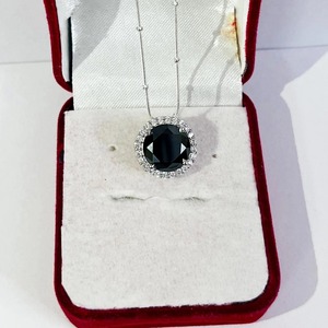 Colgante de Plata de Ley 925 con Diamante Moissanita Negro de 5 Ct, Corte Brillante, Gran Brillo y Lustre, Colgante de Calidad - Product Image 1