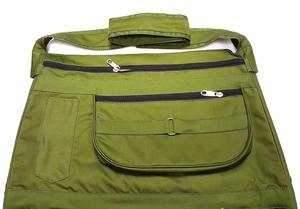Découvrez le sac utilitaire multi-poches vert uni IMPEX, léger, pour la chasse, sac à bandoulière, organisateur, 100% acrylique respirant - Product Image 4
