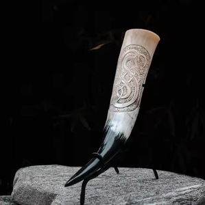 แก้วน้ำวัวทำมือ ลายมังกรแกะสลัก รูปทรงธรรมชาติ ของสะสมงานศิลปะ - Product Image 3