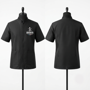 Chaqueta Profesional de Barbero de Poliéster y Spandex de Primera Calidad, 220 GSM, Negra, con Logotipo Bordado Personalizado y Cierre de Cremallera - Product Image 1