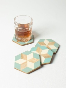 Posavasos Decorativos de Madera Esmaltada con Imágenes Impresas Personalizadas para Eventos de Promoción de Marca, Restaurantes, Cafés y Hoteles - Product Image 3
